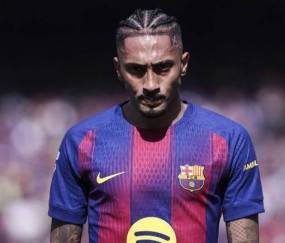 巴萨边路大将拉菲尼亚伤缺五周，西甲欧冠关键战遭重创