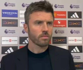 卡里克首闻曼联球迷嘘声！未来三轮重陷严峻形势，残阵直面三劲敌