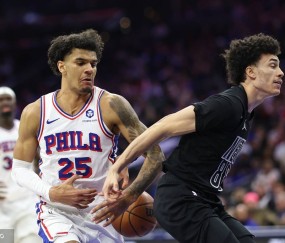 沃尔夫15+10格兰姆斯28+8 76人拒逆转送篮网三连败